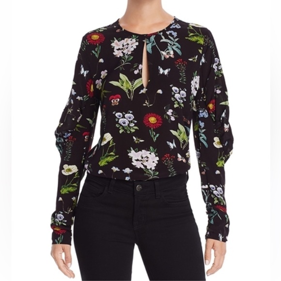 Joie Liseli Black Floral Butterfly Print Pullover Blouse Top - Picture 1 of 13
